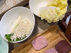 -福娣·金沙银贝海鲜火锅