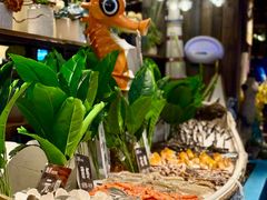 -领鲜活海鲜榴莲自助火锅(东门店)