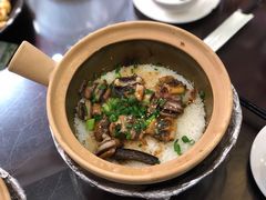 金牌黄鳝饭-红星光发煲仔饭(文海店)