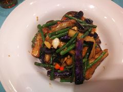 茄子爱豆角-万荣烤鸭店·北京菜(天坛店)