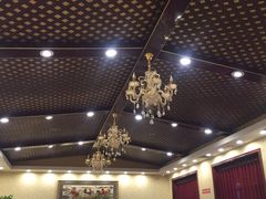 -尚帝美食城(八號院·牡丹公园店)