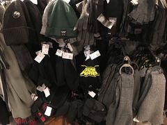 -H&M(华润万象城店)