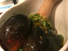 擂辣椒皮蛋-坛宗剁椒鱼头(河西王府井店)