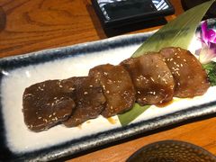 厚切牛舌-魔丼屋(日月光店)