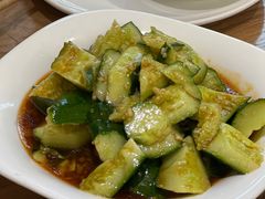 拍黄瓜-上关雪東北菜(中房金谊店)