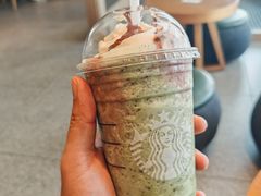 -星巴克(西安益田假日世界店)