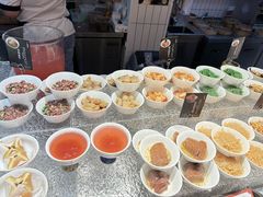 -李犟大爆鳝面·手工蟹黄包(湖滨西湖店)