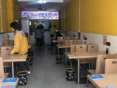 大堂-阿生哥螺蛳粉(商都路店)