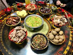 -金荞麦彝家美食