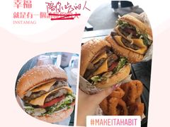 -The Habit Burger Grill 哈比特汉堡(复兴soho店)