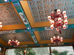 -龙脉温泉室内游泳馆