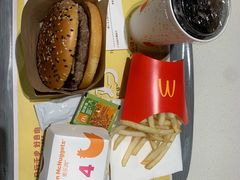 -麦当劳(怡景店)