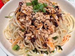 -渔语鱼新川菜Bistro(万象天地店)