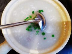 窝蛋牛肉粥-今邕烧烤(西大店)