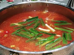 -野山舂·贵州现舂酸汤牛肉(民生路店)