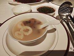 -洋房火锅(上海新天地南北里店)