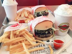 -FATBURGER 特富客汉堡(外交公寓店)