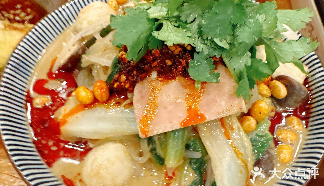 没想到在上海也能吃到这么好吃的烧烤店[调皮]