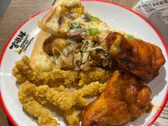 -言玖鲜火锅串串披萨自助(益田假日店)