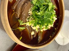 冒鸭血-张烤鸭·川菜·非遗冒烤鸭(青石桥店)