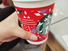 -星巴克臻选(莘庄仲盛店)