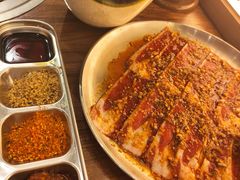 -明洞阿姨·韩式酱蟹烤肉·创意料理(三元桥店)