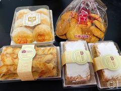 -红房子西点(南京东路店)