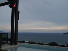 -瑰丽酒店·海吧·天际下午茶·现场DJ·天台酒吧
