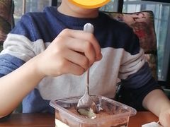经典意大利提拉米苏-普兰达德国餐厅·德式脆皮烤猪肘·自酿啤酒(观唐店)