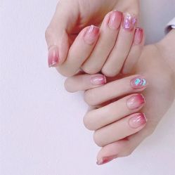 -悦指间美甲美睫