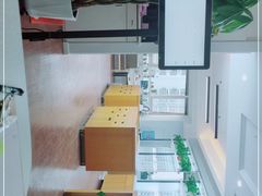 -视野联行眼镜•蔡司•依视路(温江店)
