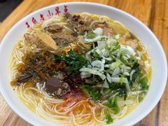 -文山荷鲜居(翠湖店)