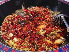 -何师傅美蛙鱼头(汉街店)