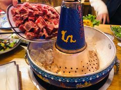 -毛辣果·贵州红酸汤牛肉火锅(西单店)
