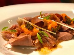 慢煮薄切牛舌-wann lounge 低温慢煮牛排·清吧