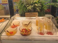 -金滏山·烤肉海鲜火锅自助(襄阳万达店)