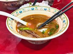 -金杨拉面王小吃面馆·牛三宝面·红烧牛肉粉