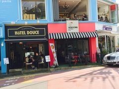 Cafe&nbsp;de&nbsp;Paris(가로수길점&nbsp;新沙洞)-Cafe de Paris(林荫路店)
