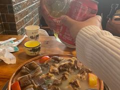 -阿婆情腊排骨火锅(金虹路店)