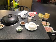 -野迹·石橄榄鸡·烧烤(新洲店)