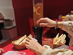 -多嘴肉蟹煲(万达店)
