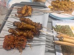 -小两口锦州烧烤·脆皮油边(依云北郡店)
