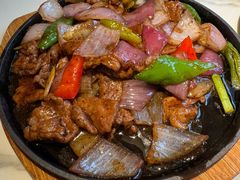 铁板牛肉-粤香村(清真川菜店)