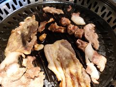 -釜御山海鲜烤肉火锅自助(新城市中心店)