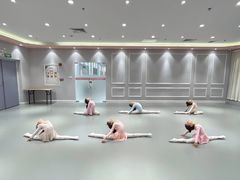 -芭芭拉舞蹈·星星演说家(珠江新城校区)