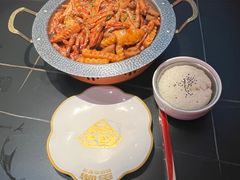 -多嘴超级肉蟹煲(中街恒隆故宫店)