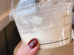 -星巴克(上海虹桥新天地二店)