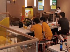 -麦当劳(龙洞店)