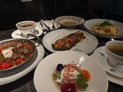 -LESCEDARS Brasserie Bistro香柏树