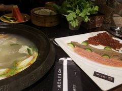 -唇辣号重庆老火锅(燕郊鑫乐汇店)